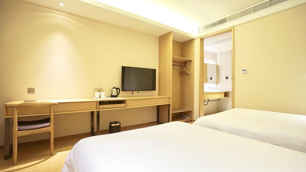 Ji Hotel Shanghai Oriental Pearl Tower Extérieur photo